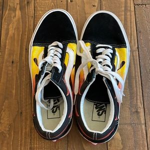 Vans Old School Sneakers with Flame in Black Size 8.5 Womens Size 7.0 Mens